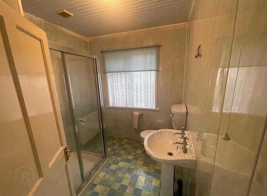 8 Woodvale Avenue, Hospital Road, Omagh, BT79 0AU