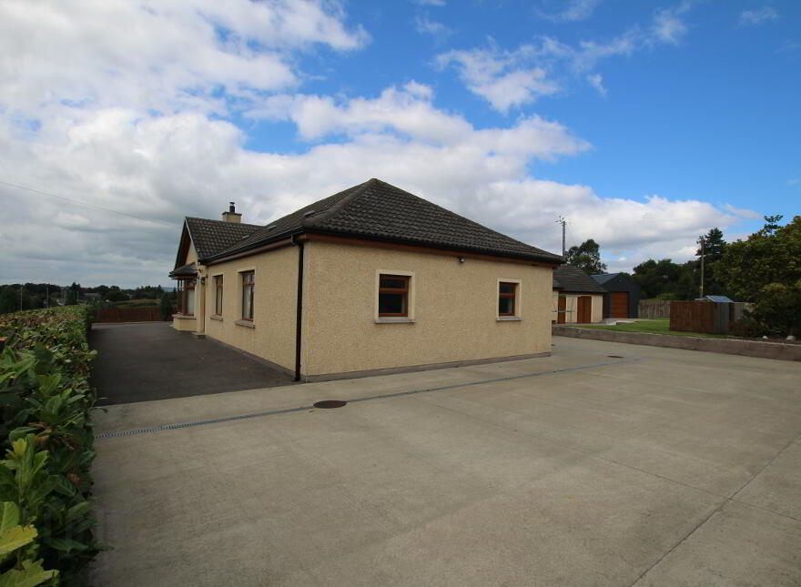 28 Donaghanie Road, Omagh, BT79 0NR