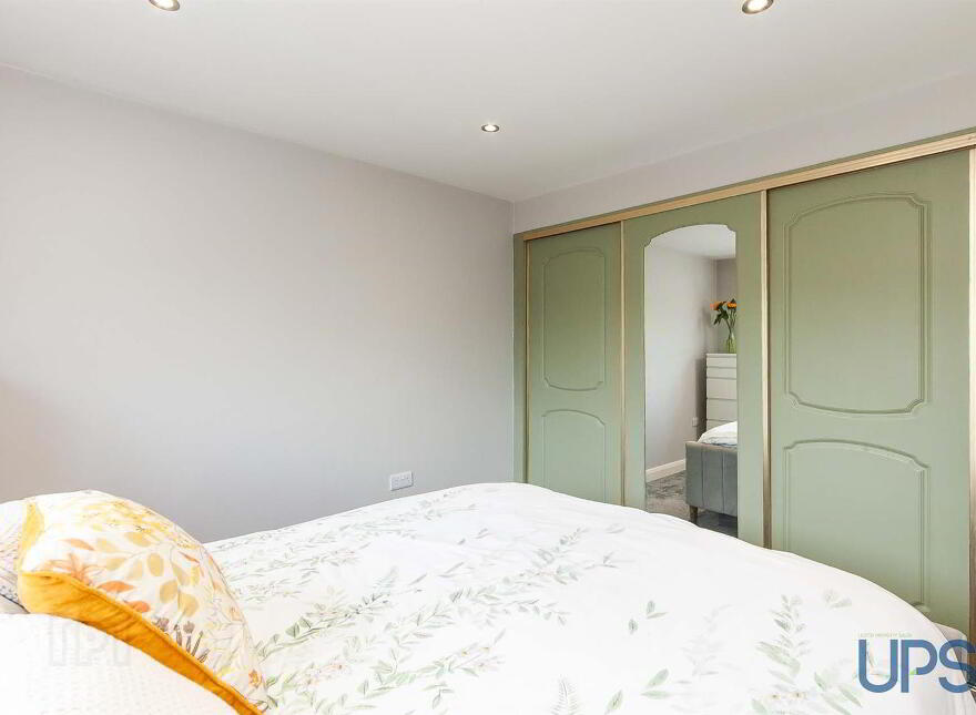 32 Coolnasilla Park West, Belfast, BT11 8JT