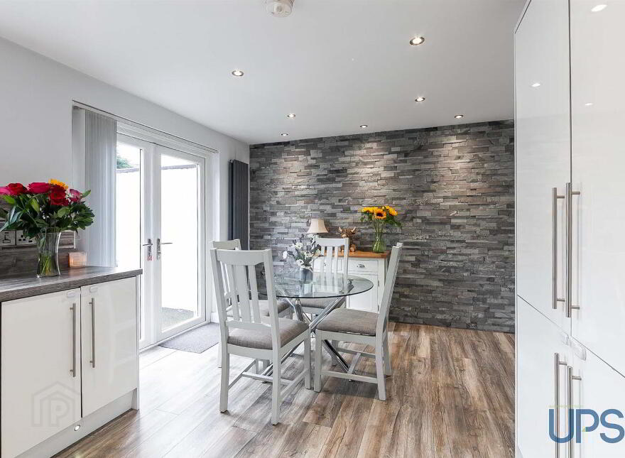 32 Coolnasilla Park West, Belfast, BT11 8JT