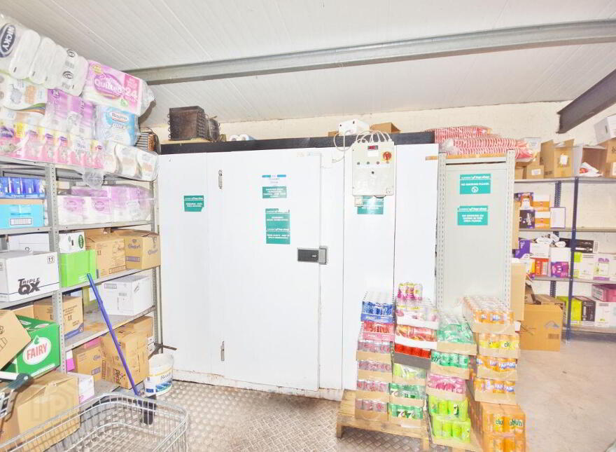 Ryan's Convenience Store, Lisselton Cross, Lisselton, V31PV38