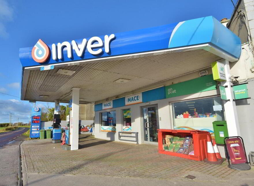 Ryan's Convenience Store, Lisselton Cross, Lisselton, V31PV38