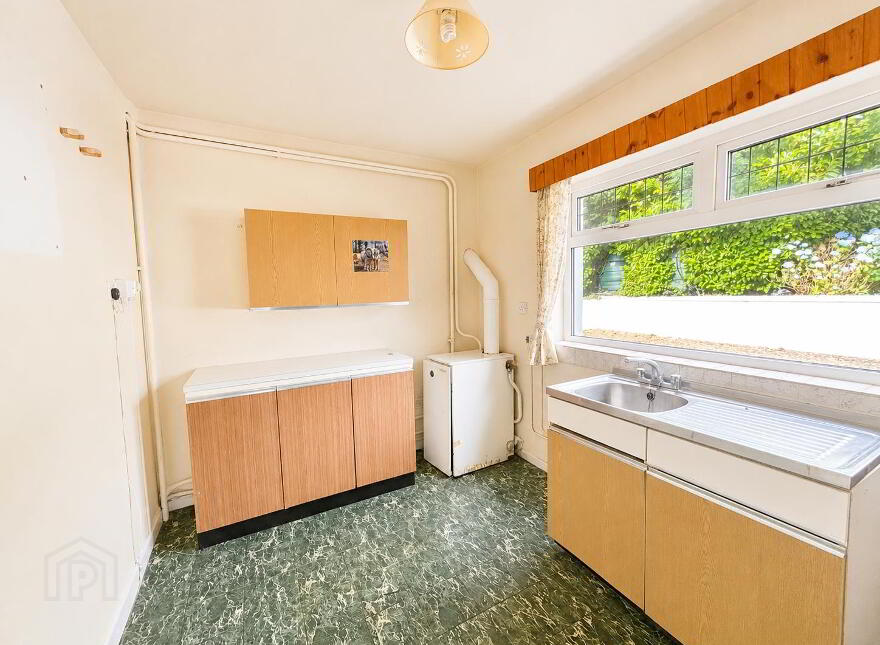 83 Dublin Road, Omagh, BT78 1HQ