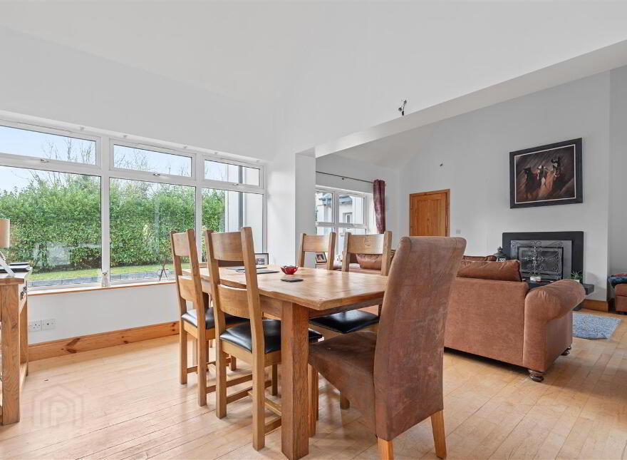 19 Annadorn Road, Downpatrick, BT30 8JU