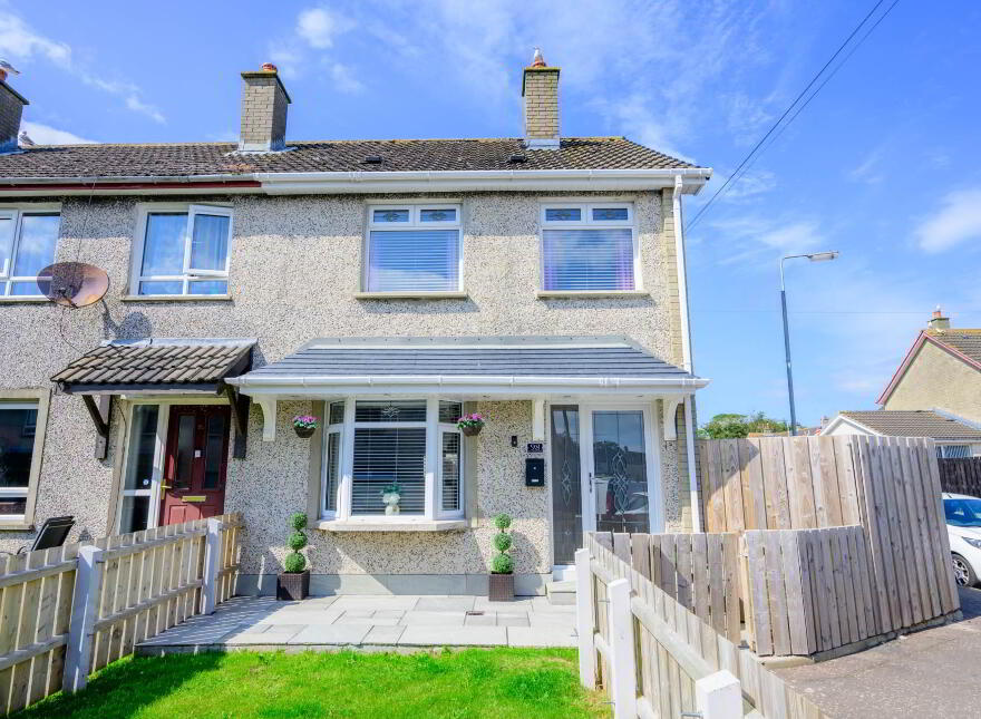 98 Beechfield Drive, Donaghadee, BT21 0AY