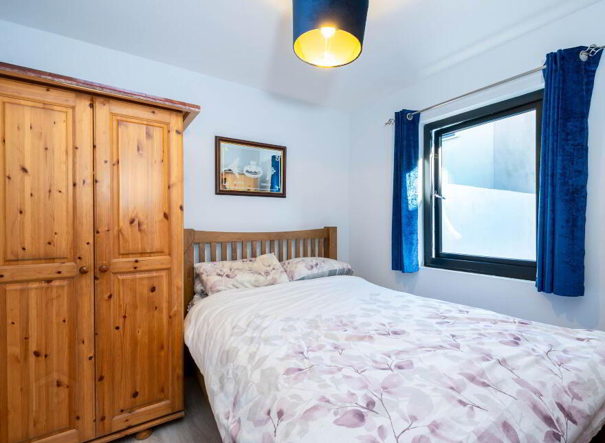 8 Cluain, Athenry, H65YV48