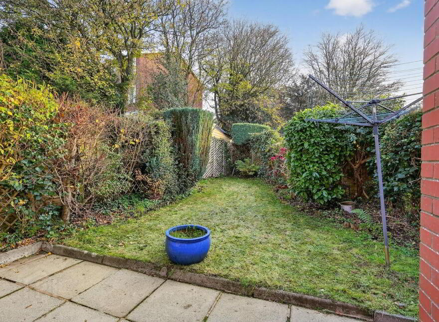 20 Marlborough Park Cross Avenue, Belfast, BT9 6HQ