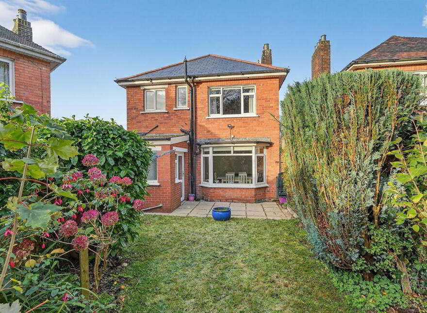 20 Marlborough Park Cross Avenue, Belfast, BT9 6HQ
