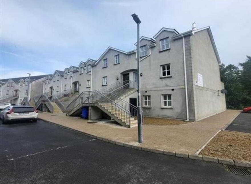 Apt, 4 Riverside, Main Street, Ballinamore, N41KW10