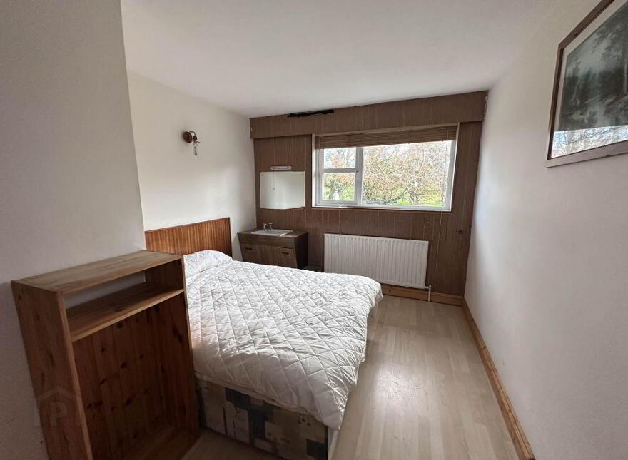 The Old Court Inn, Baltimore, P81VR66