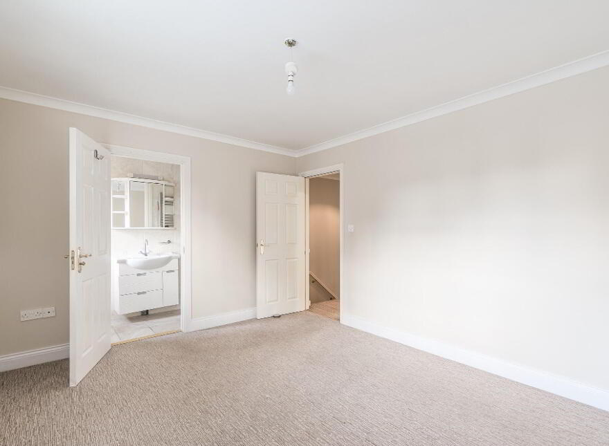 9 Village Court, Moira, BT67 0GW