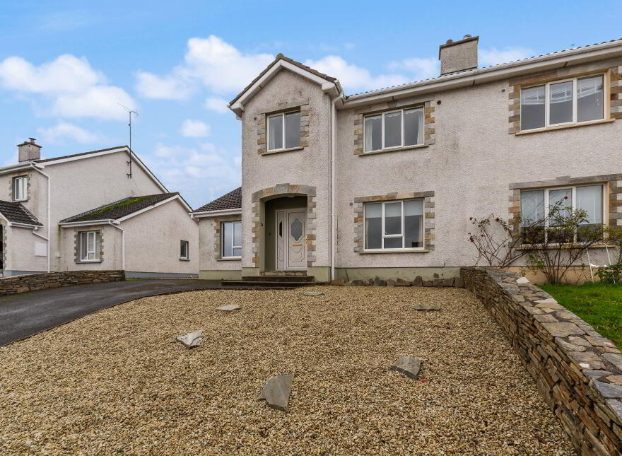 24 Parkhead, Killybegs, F94XW71
