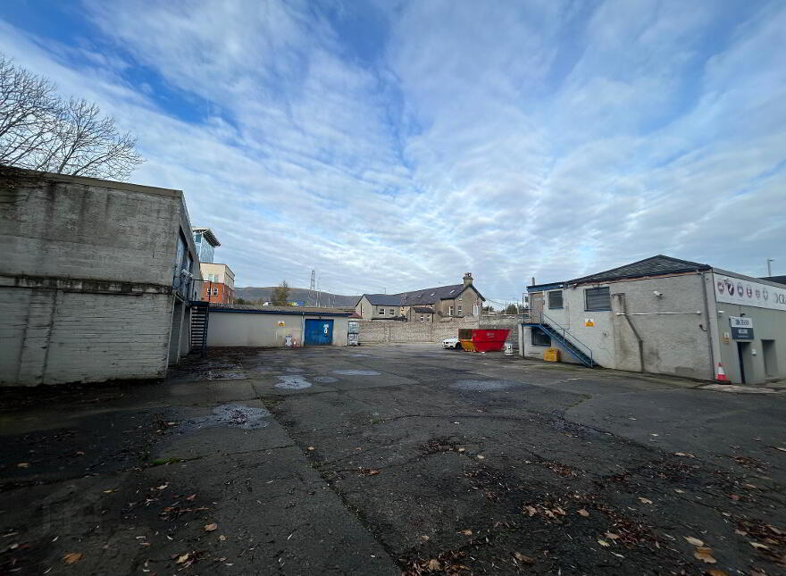 134 Stockmans Lane, Belfast, BT9 7JE