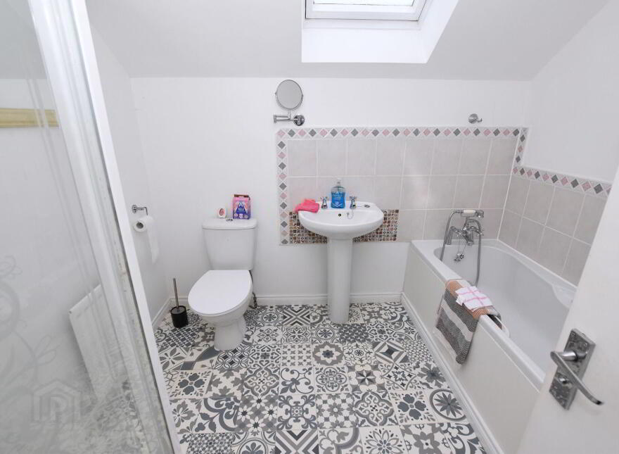 2 Strand Park, Ballywalter, BT22 2PW
