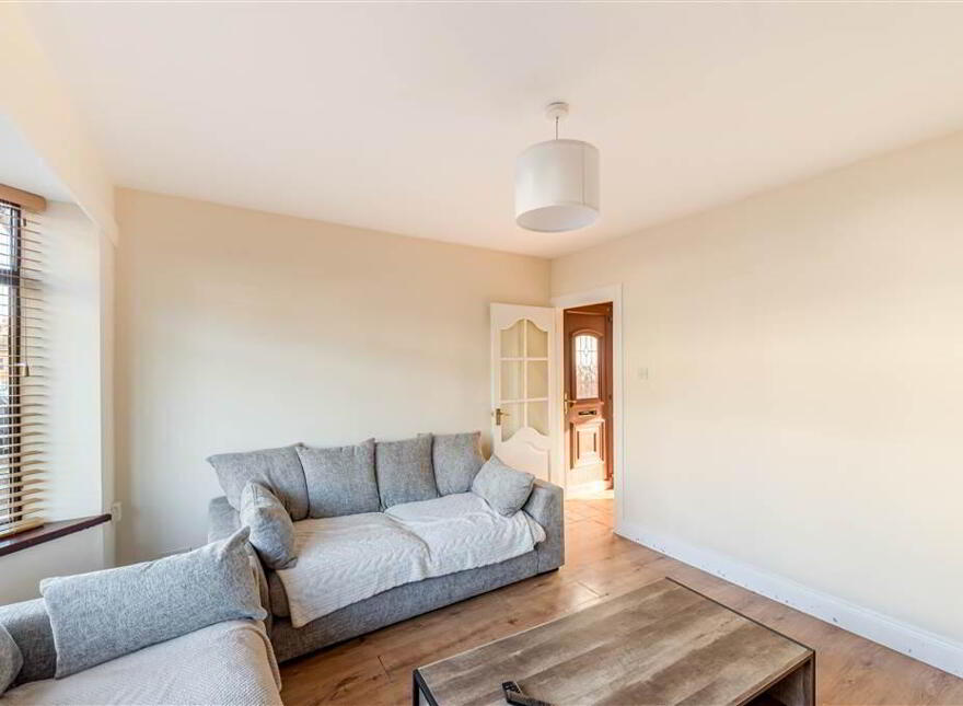 13 Sunnymede Park, Dunmurry, Belfast, BT17 0PU