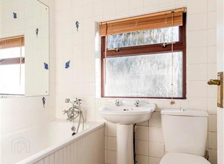 13 Sunnymede Park, Dunmurry, Belfast, BT17 0PU