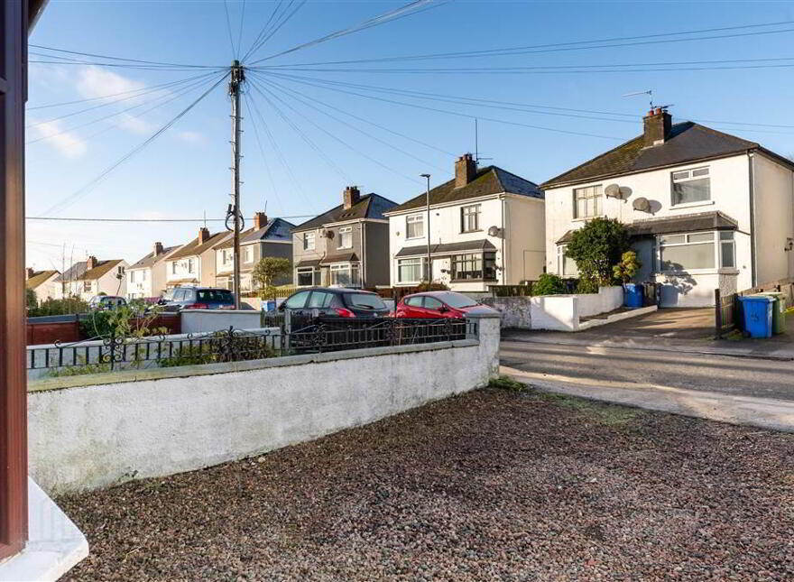 13 Sunnymede Park, Dunmurry, Belfast, BT17 0PU