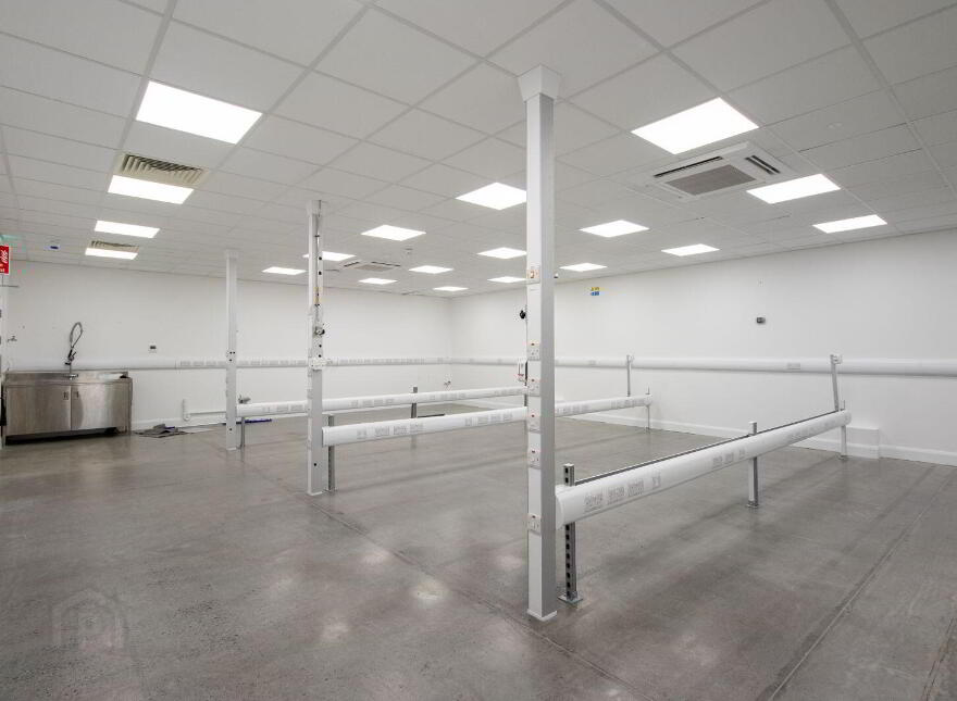 Unit 4, Claregalway Corporate Park, Claregalway, H91XVE2