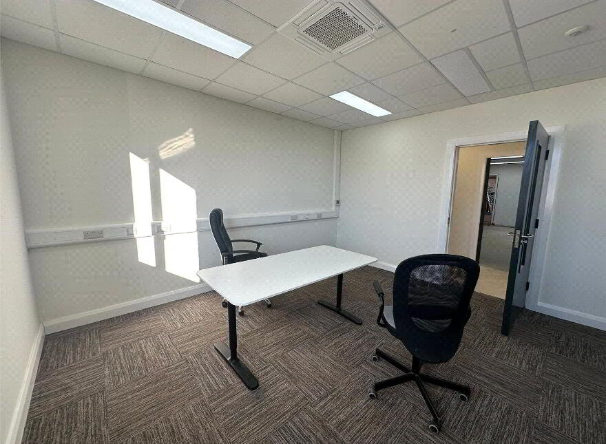 First Floor Office Space # 3, 14 Bellshill Road, Bellshill Commer...Castledawson, BT45 8DY