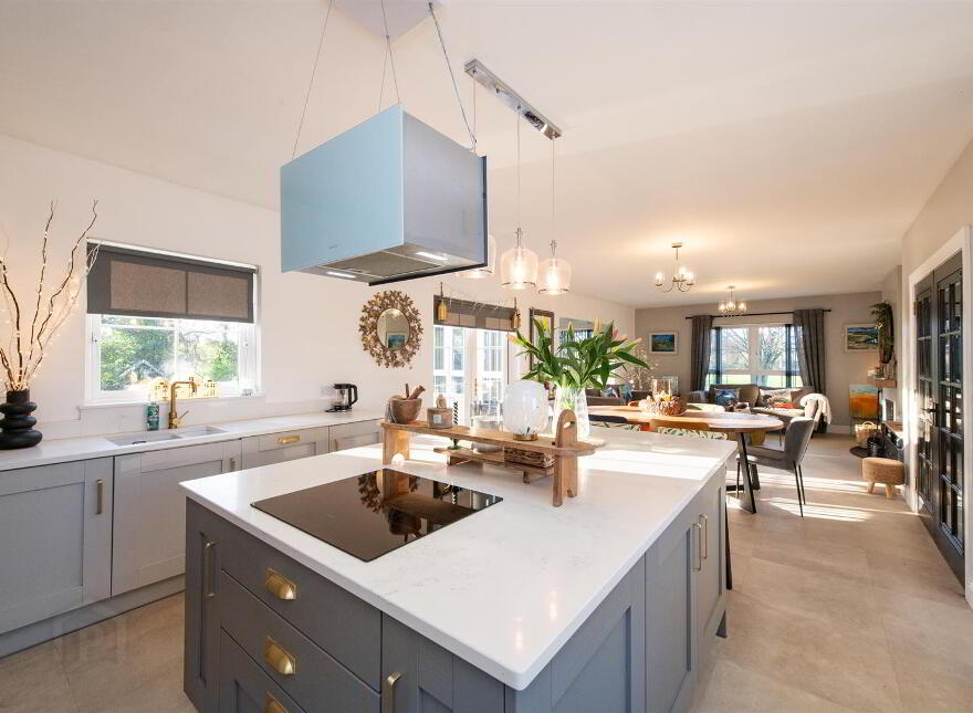 17 Glen Road, Dromore, BT25 1JX