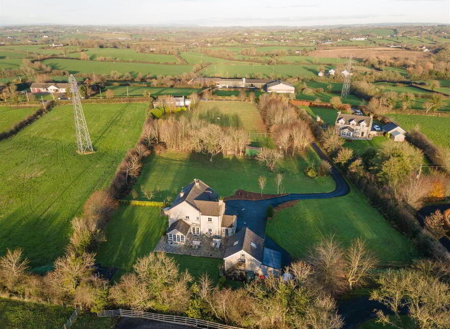 17 Glen Road, Dromore, BT25 1JX