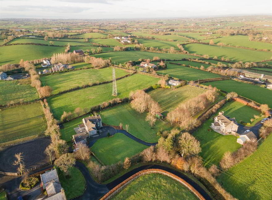 17 Glen Road, Dromore, BT25 1JX