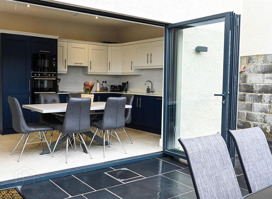 165 Drakes Point, Crosshaven