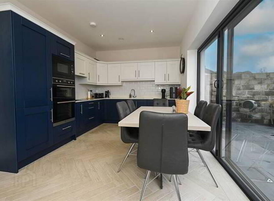 165 Drakes Point, Crosshaven