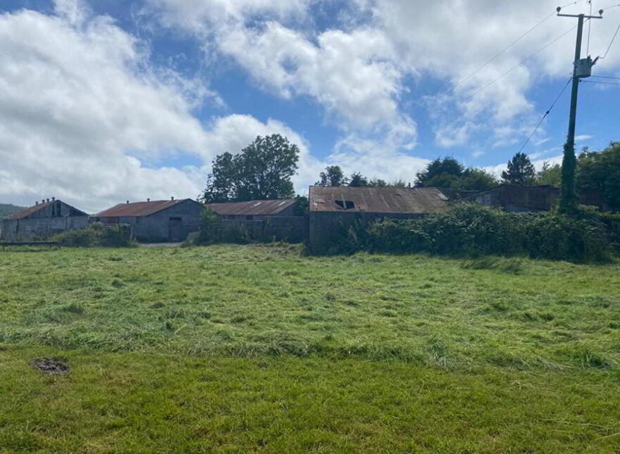 31 Lakeland Road, Hillsborough, BT26 6BN
