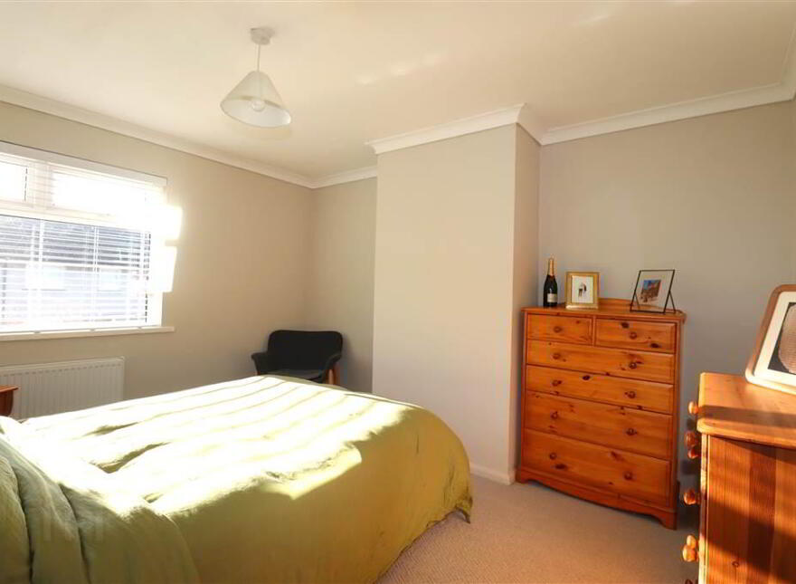 4 Ward Avenue, Warren Gardens, Lisburn, BT28 1EF