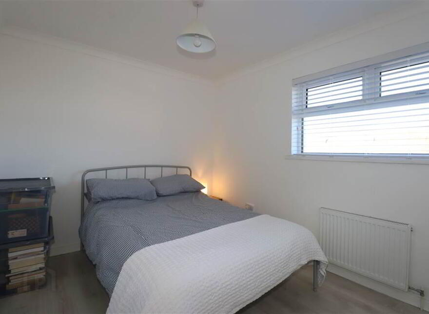 4 Ward Avenue, Warren Gardens, Lisburn, BT28 1EF