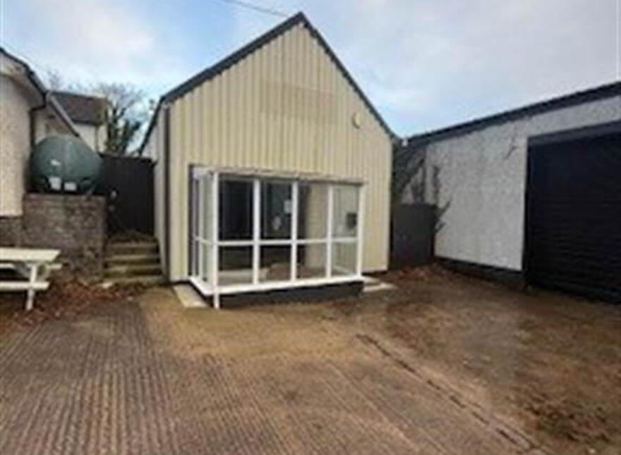 42 Drumalig Road, Carryduff, Belfast, BT8 8EQ