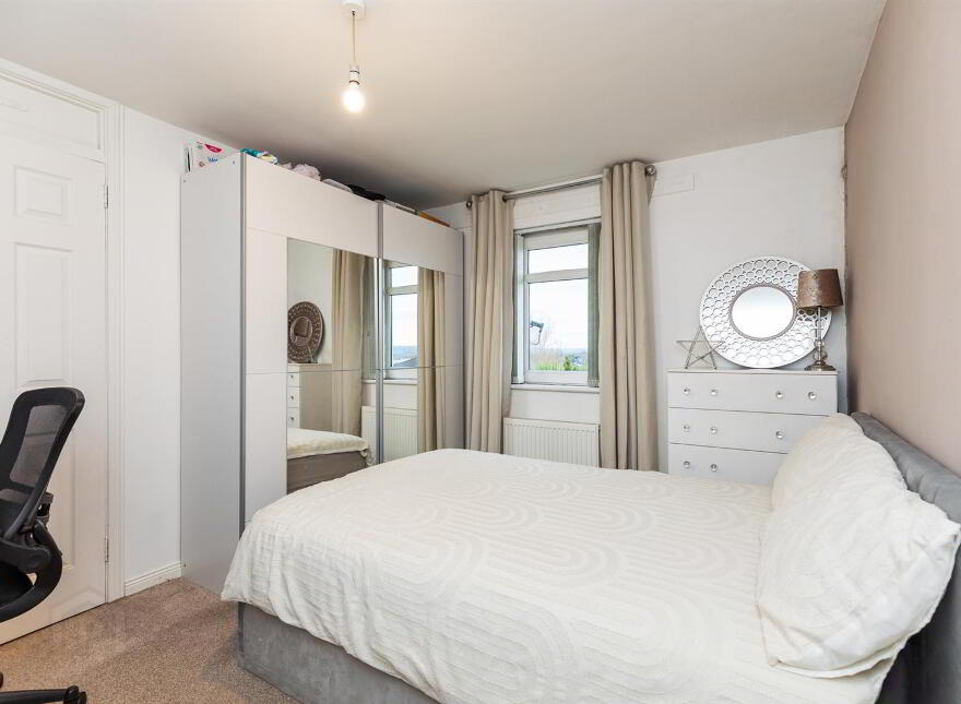 17 Altan Drive, Stewartstown Road, Belfast, BT17 0UD