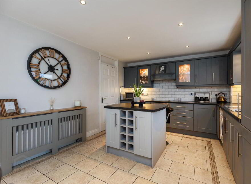 17 Altan Drive, Stewartstown Road, Belfast, BT17 0UD