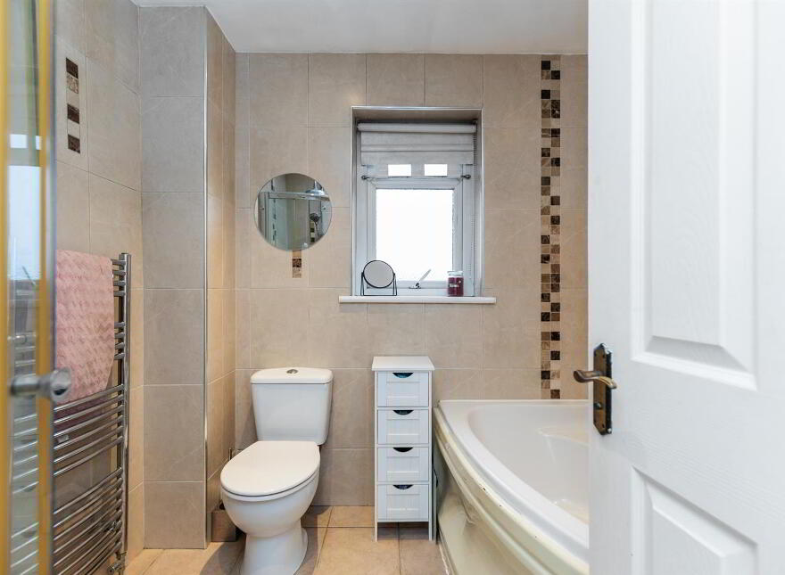 17 Altan Drive, Stewartstown Road, Belfast, BT17 0UD