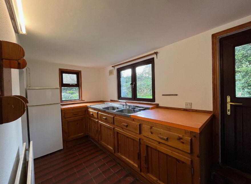 Lissacaha, Schull, Toormore, P81CF51