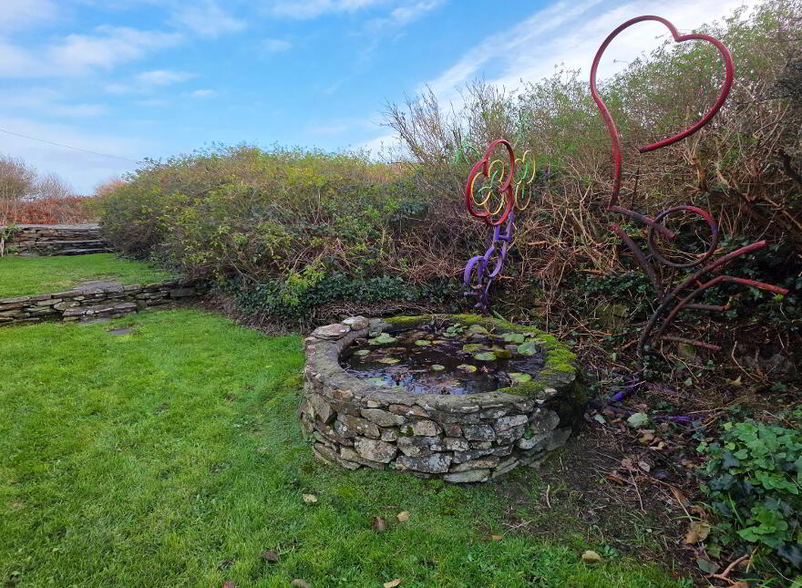 Poulnacalee, Church Cross, Skibbereen, P81CH74