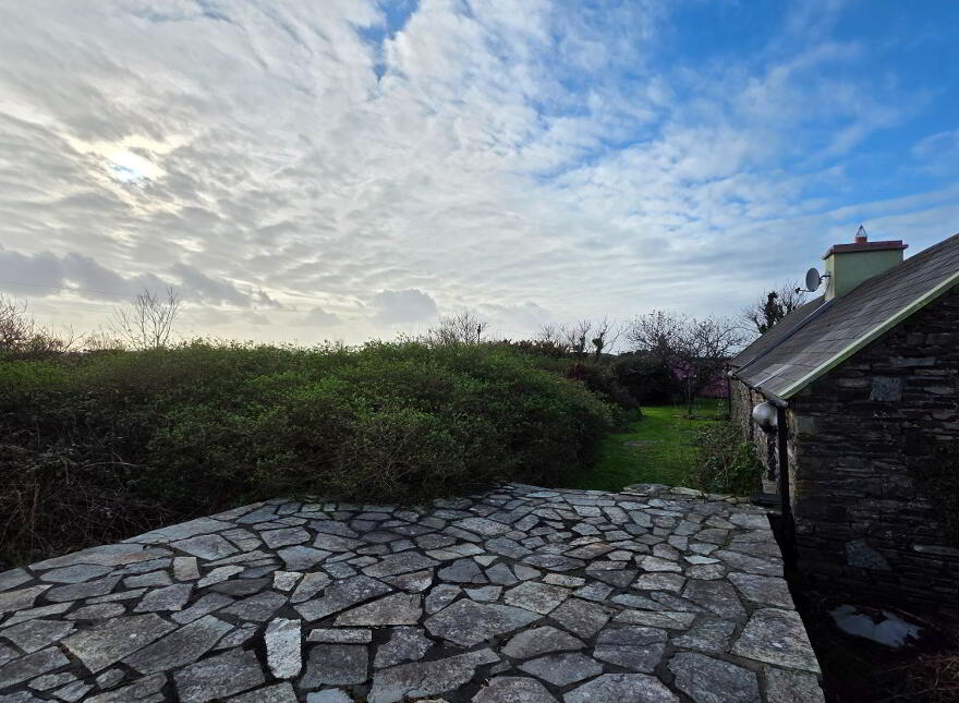 Poulnacalee, Church Cross, Skibbereen, P81CH74