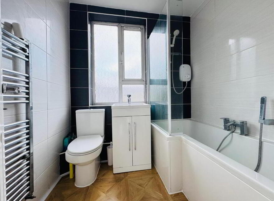 175 Merville Garden Village, Shore Road, Newtownabbey, BT37 9TW