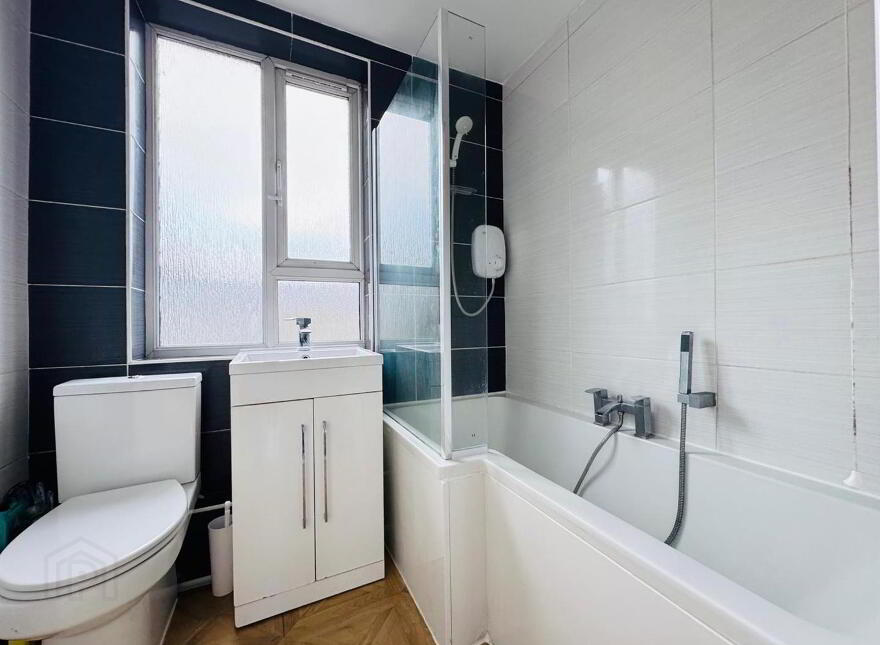 175 Merville Garden Village, Shore Road, Newtownabbey, BT37 9TW