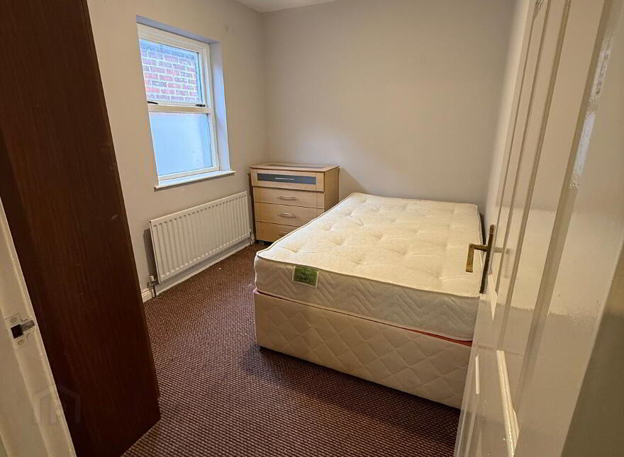 30 Hugh Street, Belfast, BT9 7HH