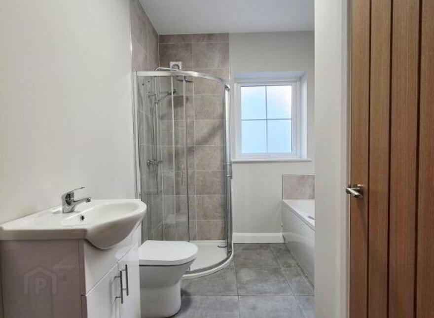 2 Creaghmore Glen, Drumquin, Omagh, BT78 4UH