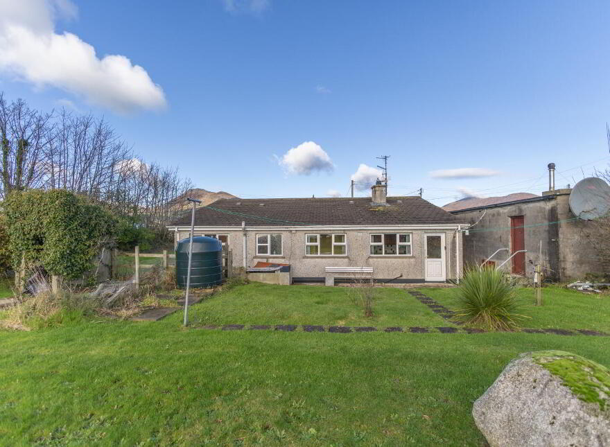 48 Longstone Road, Annalong, Newry, BT34 4UU