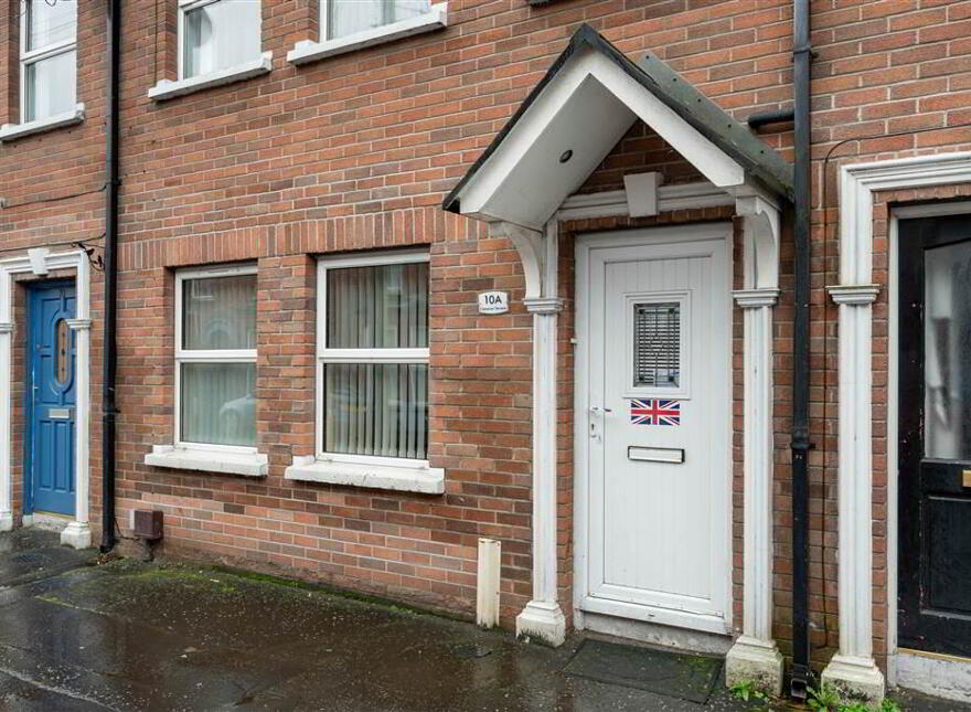 Bedroom 2, 10a Clonavon Terrace, Ballymena, BT43 5BE