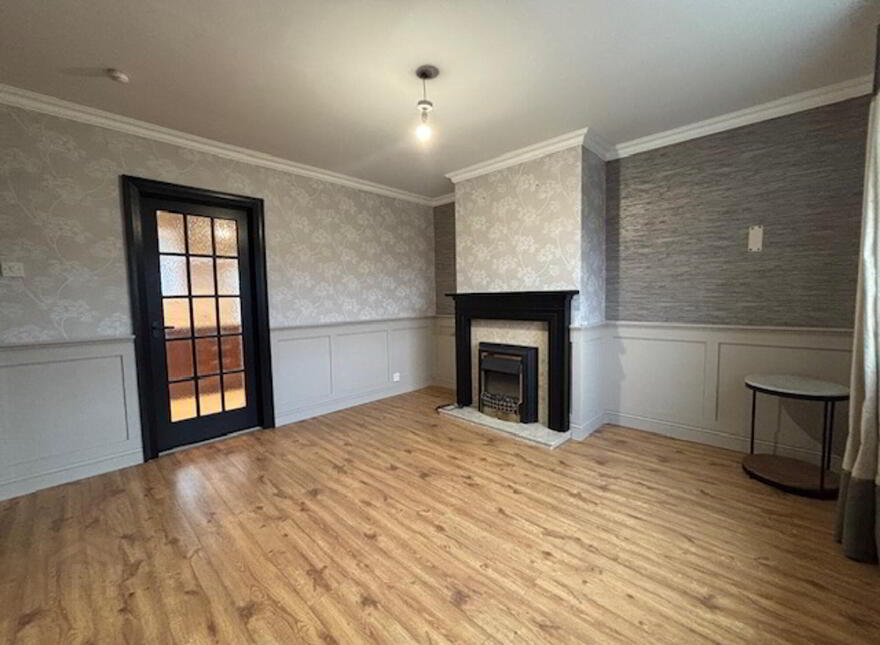 9 The Green, Holywood, BT18 9DW