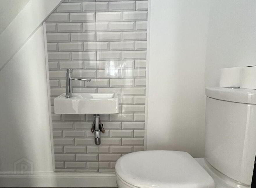 9 The Green, Holywood, BT18 9DW
