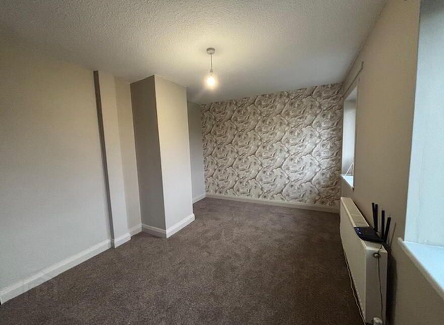 9 The Green, Holywood, BT18 9DW