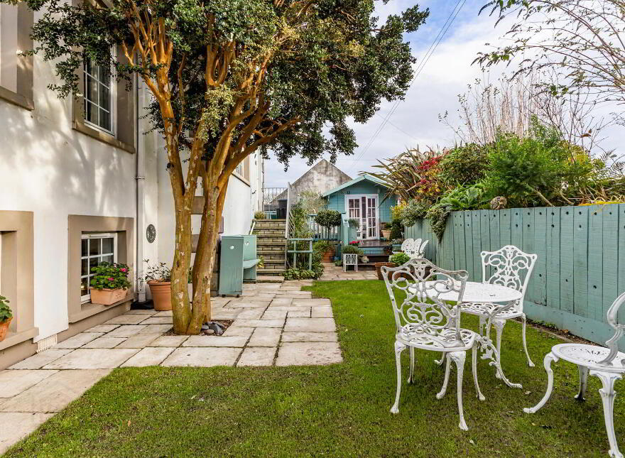 47 Newtownards Road, Donaghadee, BT21 0PY