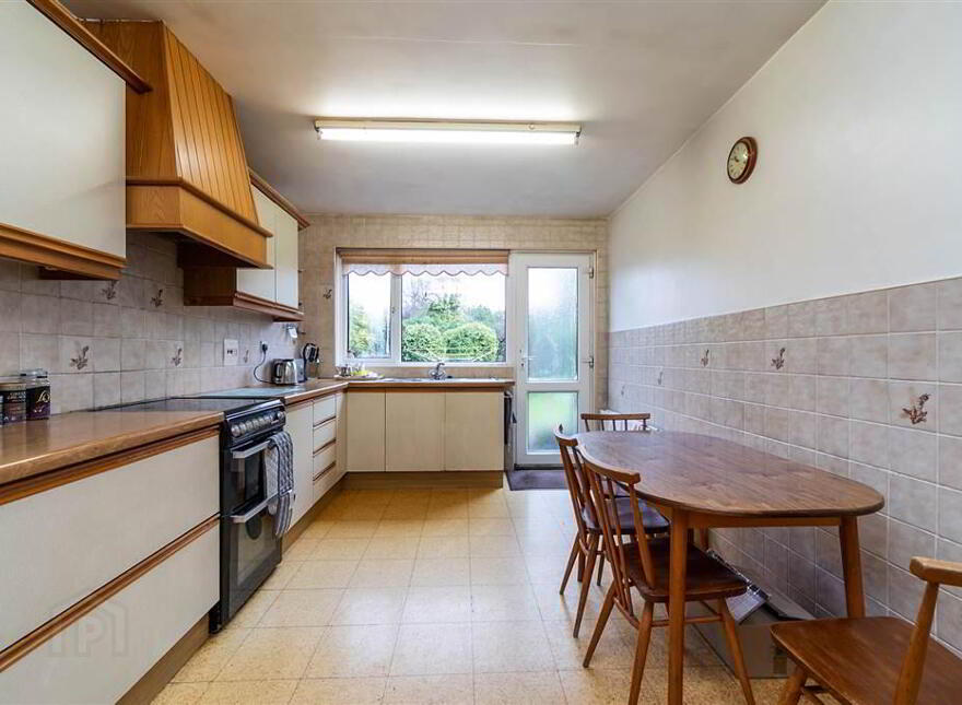3 Cherryvalley Green, Belfast, BT5 6PX
