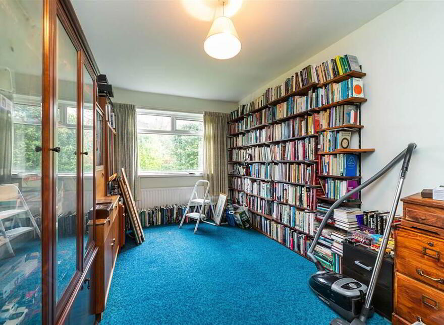 3 Cherryvalley Green, Belfast, BT5 6PX